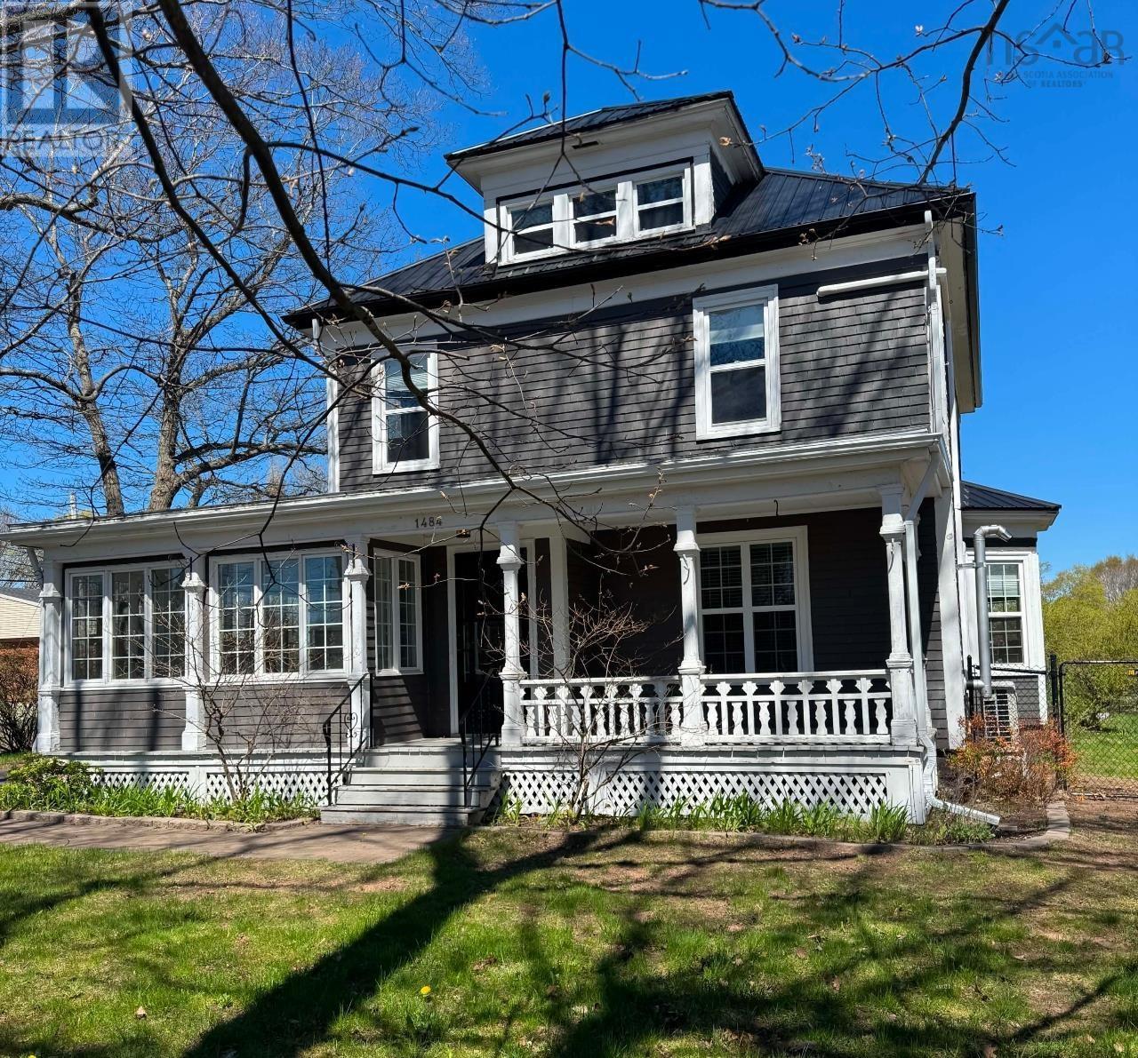 1484 Bridge Street Property Photo 1