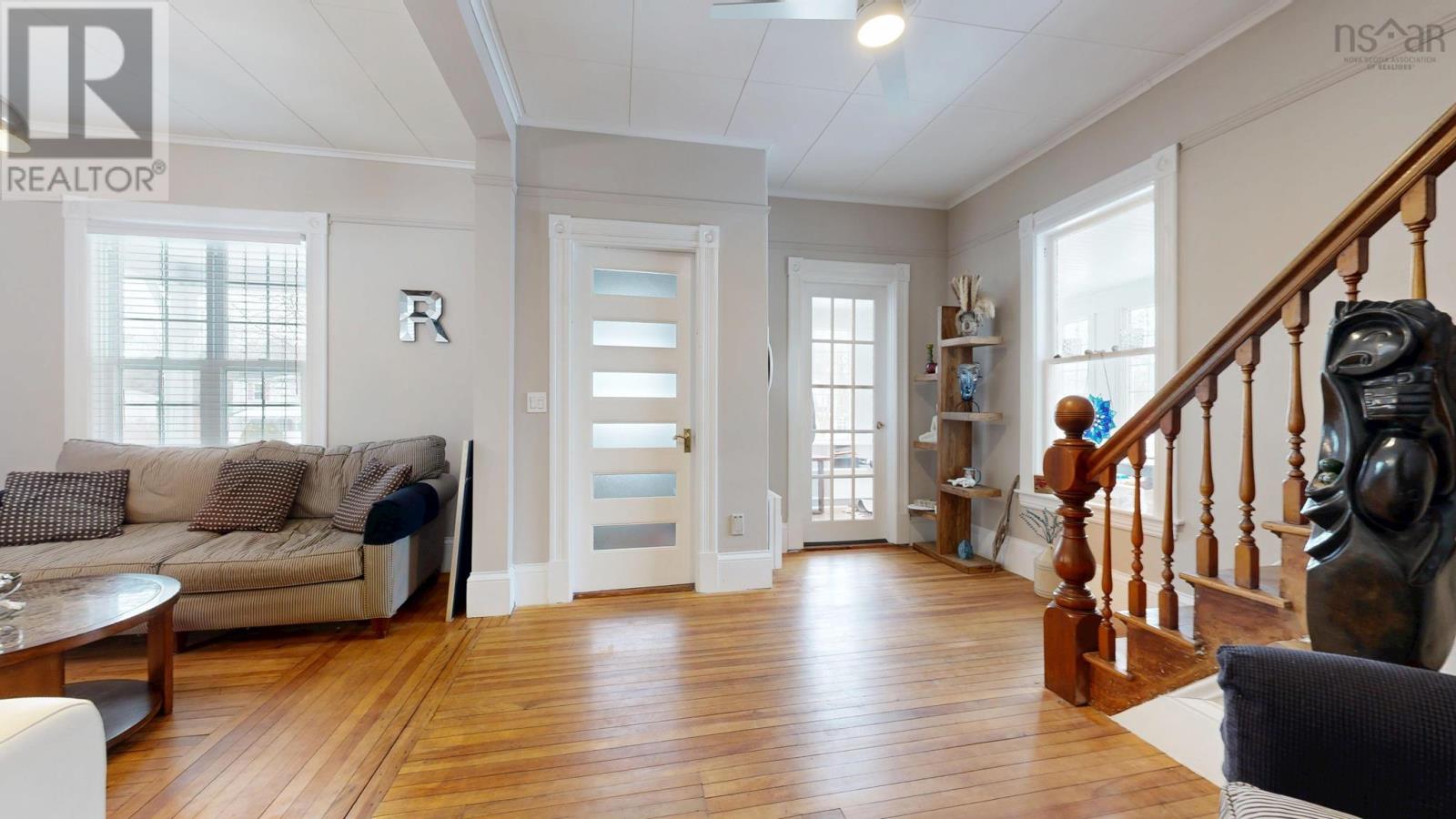 1484 Bridge Street Property Photo 22