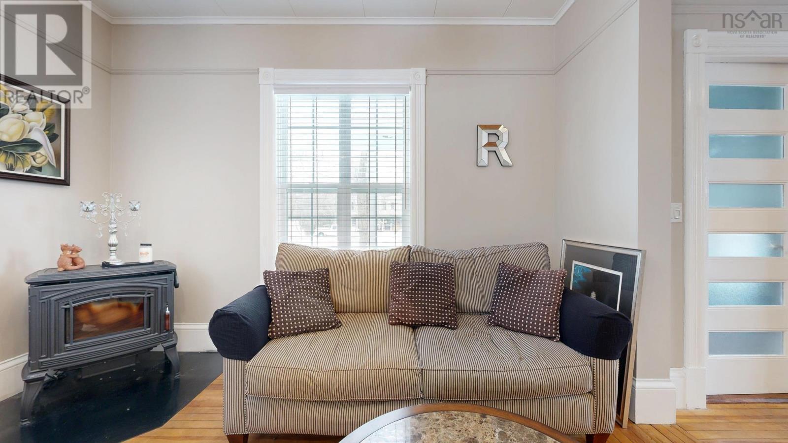 1484 Bridge Street Property Photo 29