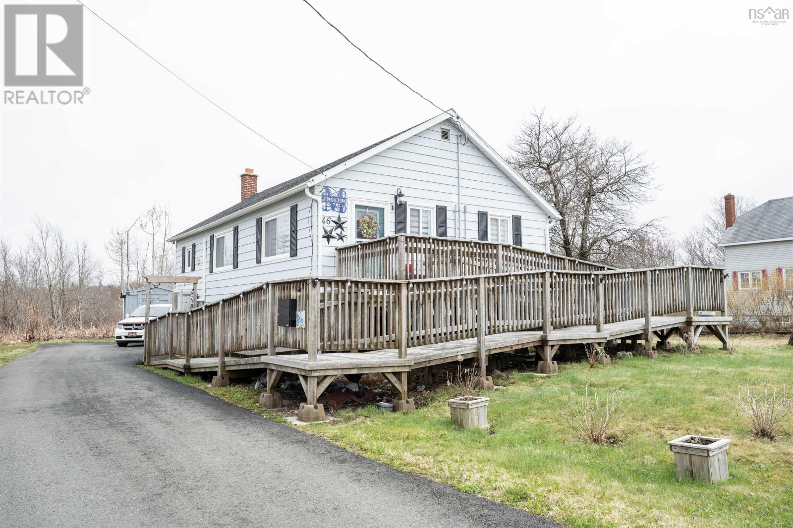 46 QUARRY Road Property Photo 1