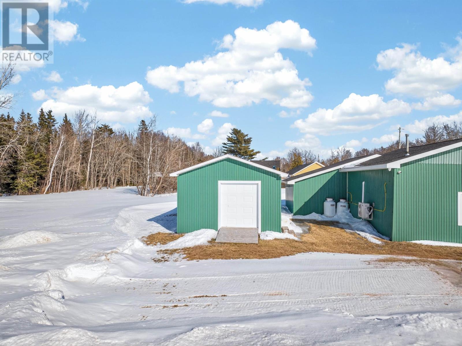 23 Park Avenue Property Photo 23
