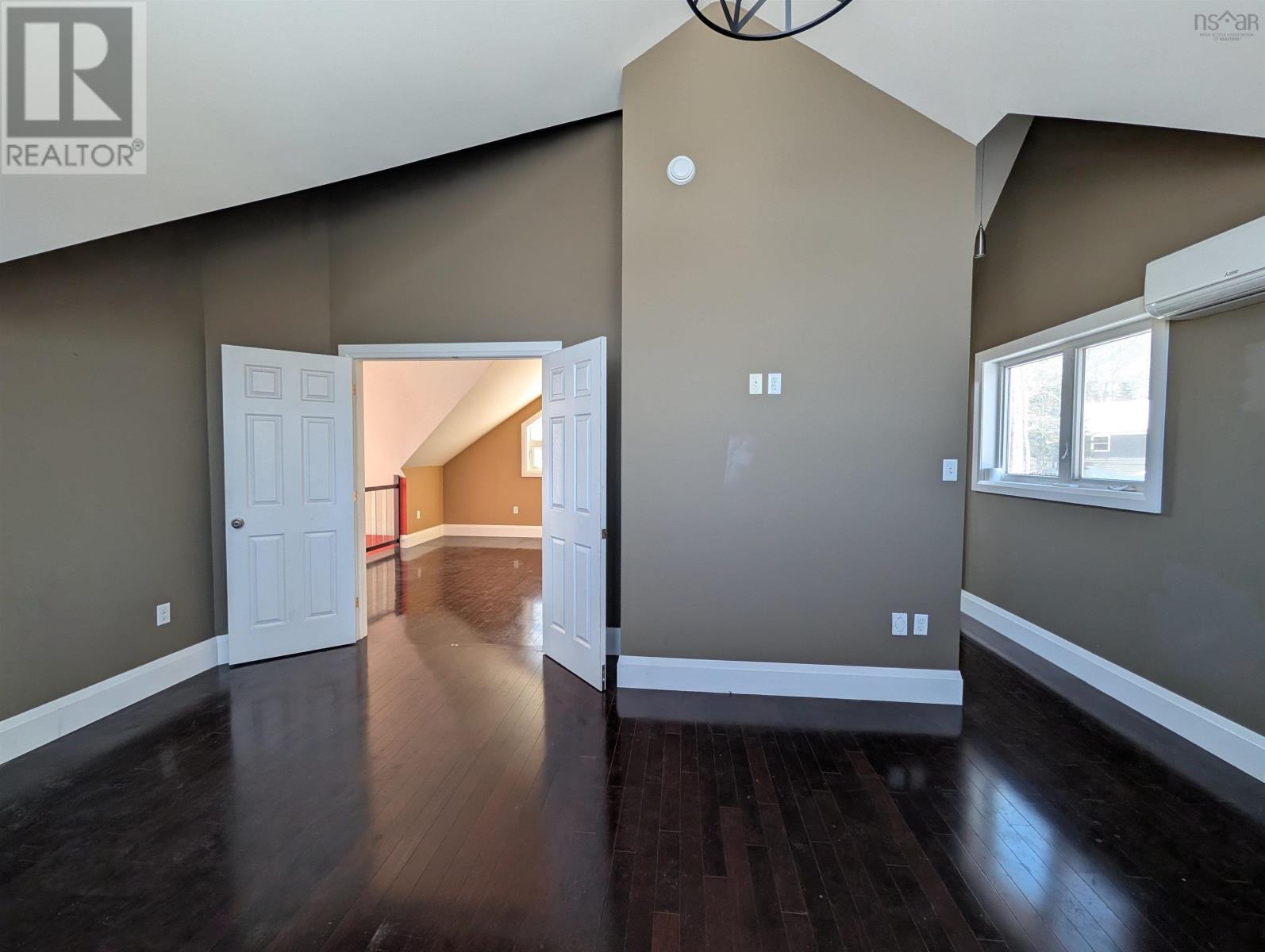 294 Terra Tory Dr Property Photo 17