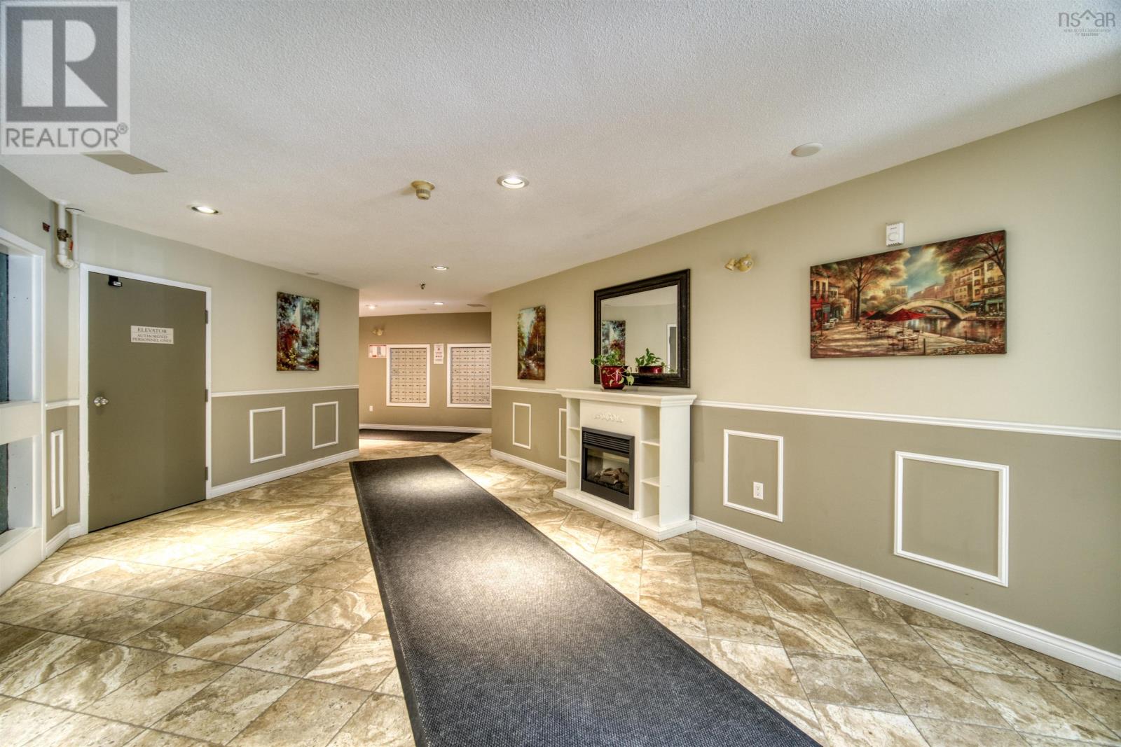 405 15 Langbrae Drive Property Photo 29