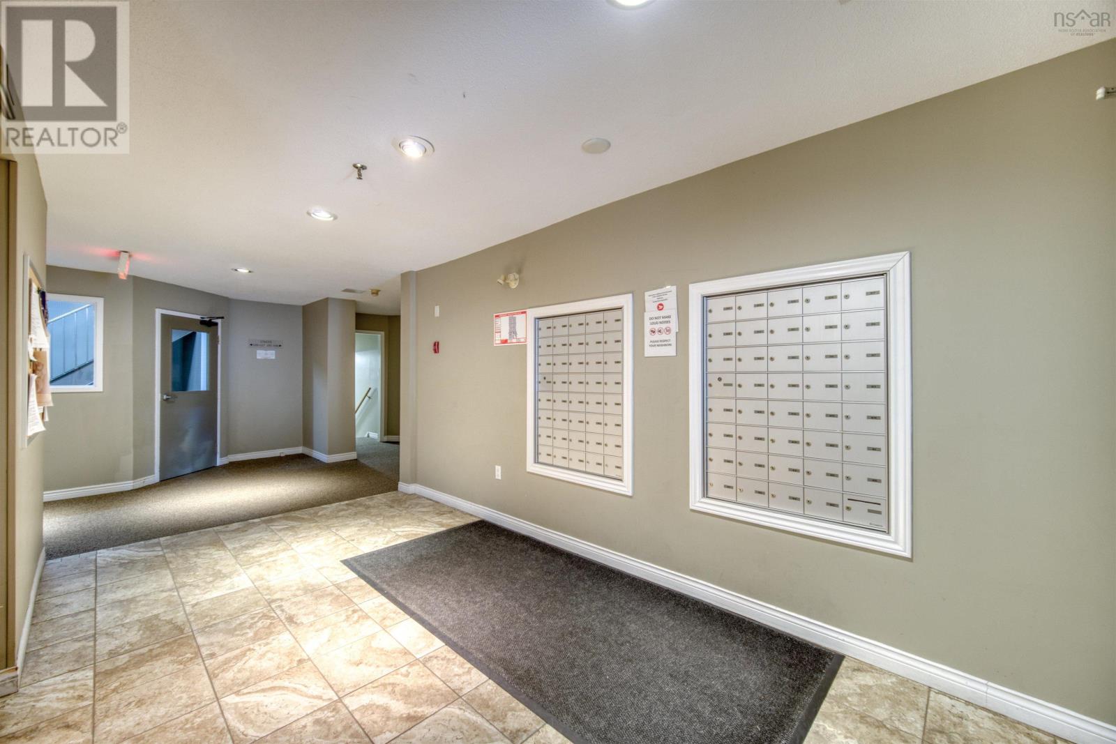 405 15 Langbrae Drive Property Photo 35