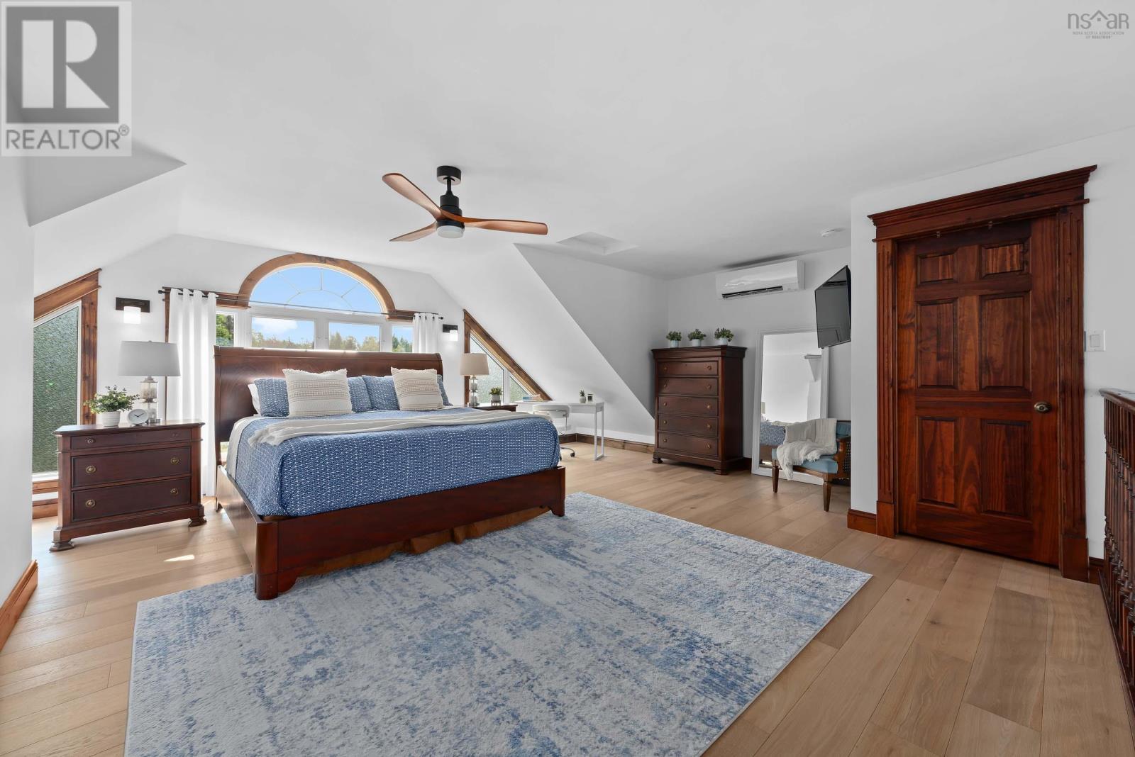 13573 Highway 6 Property Photo 25