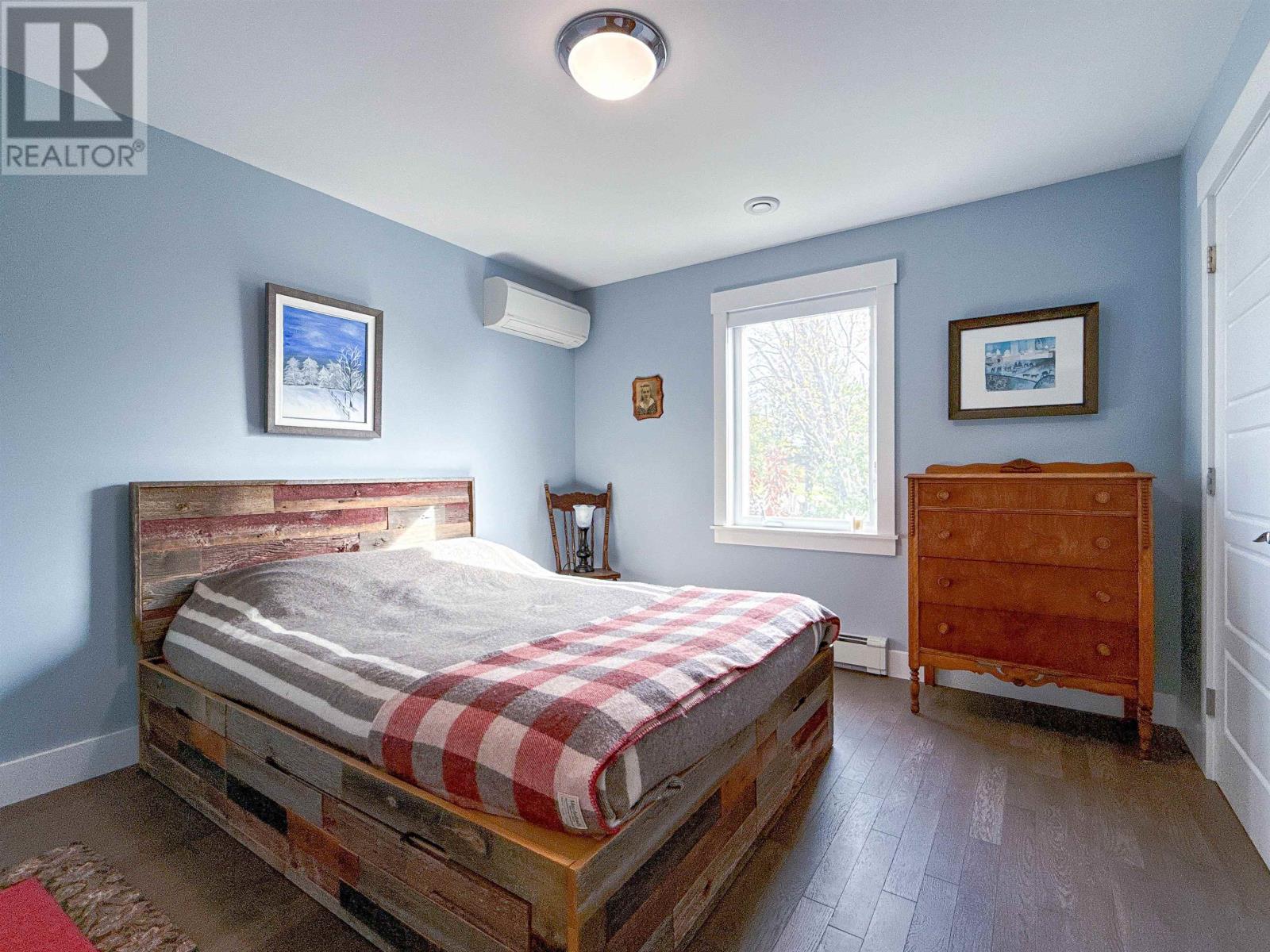 26 Allen Street Property Photo 23