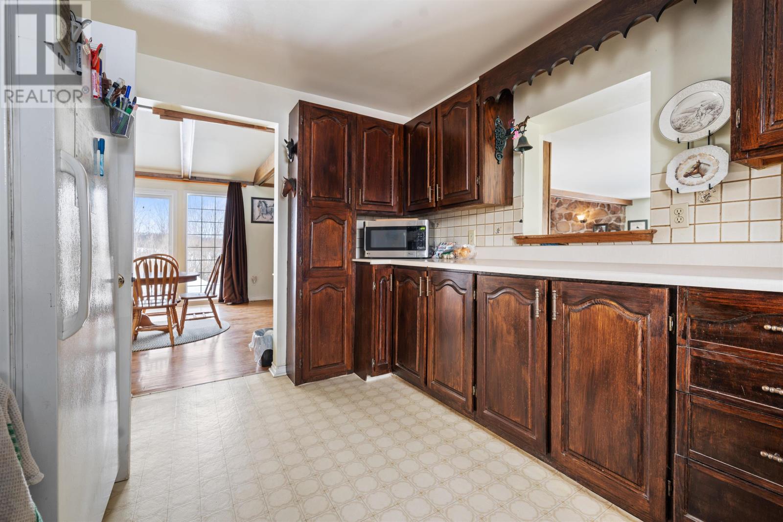 5124 Highway 14 Highway Property Photo 4