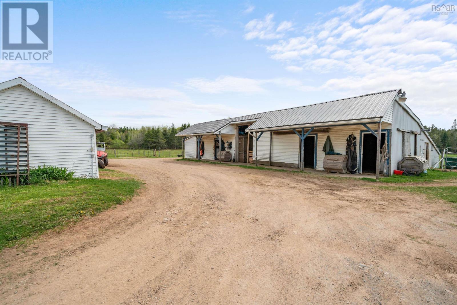5124 Highway 14 Highway Property Photo 34