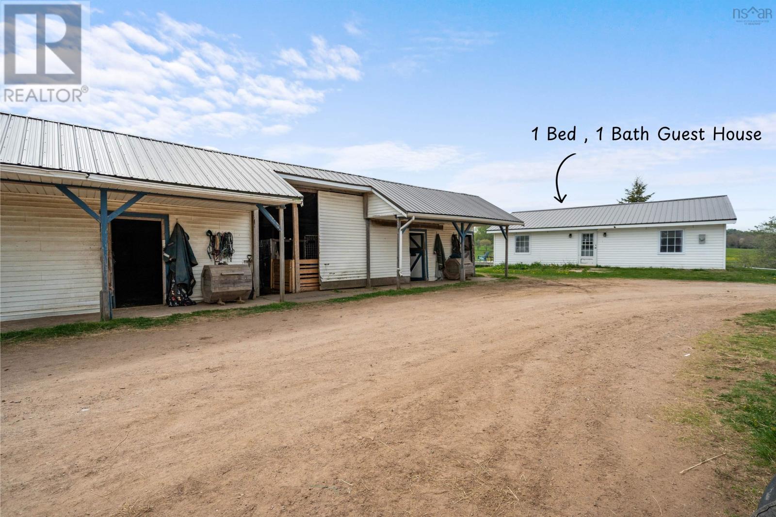 5124 Highway 14 Highway Property Photo 35