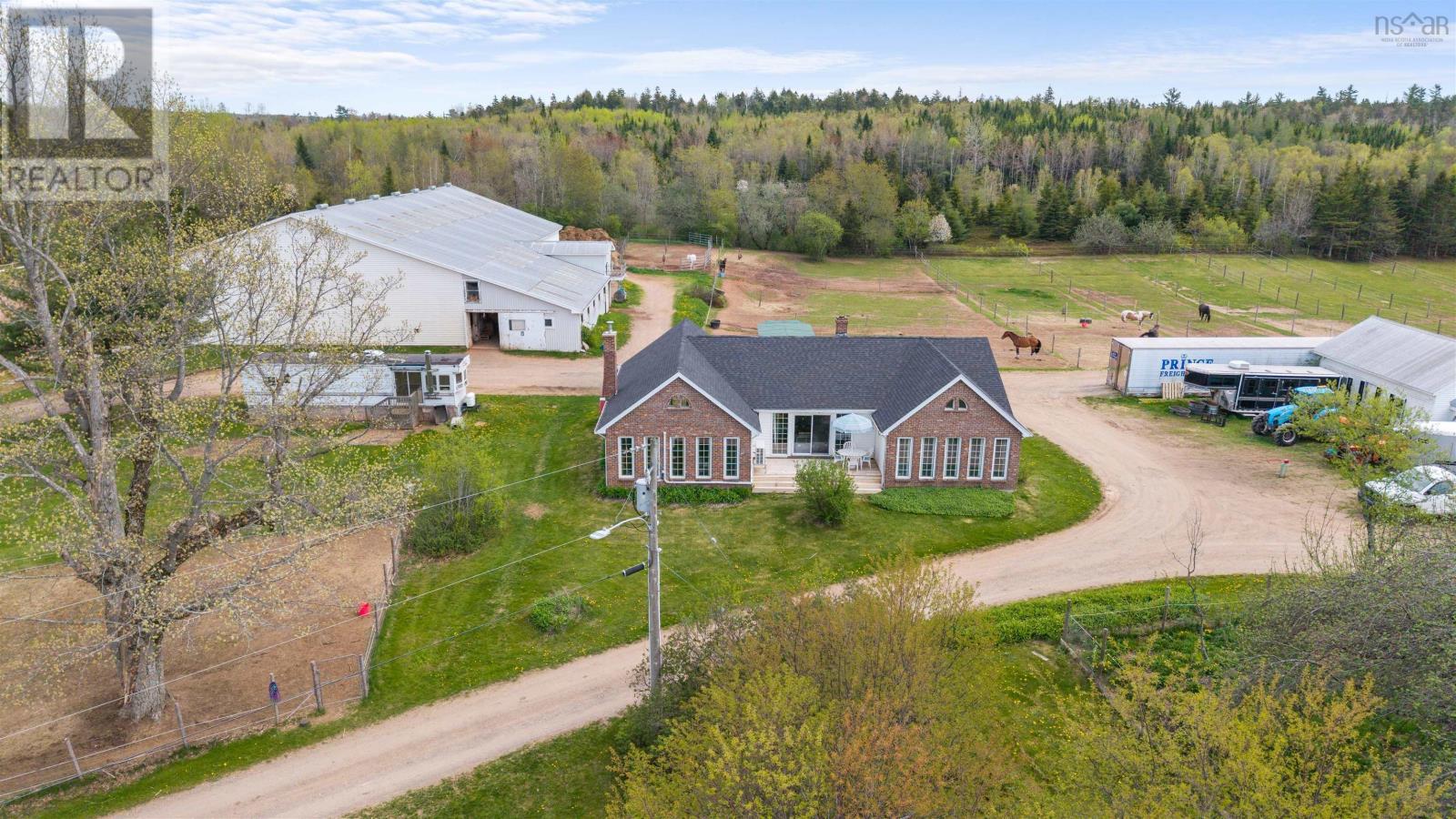 5124 Highway 14 Highway Property Photo 1