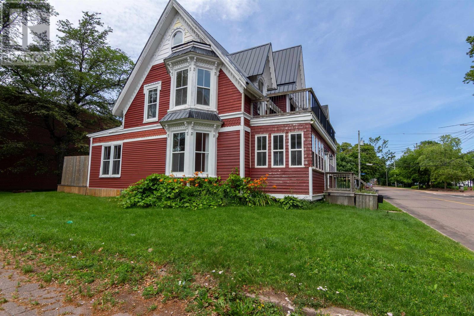 54 Summer Street Property Photo 1