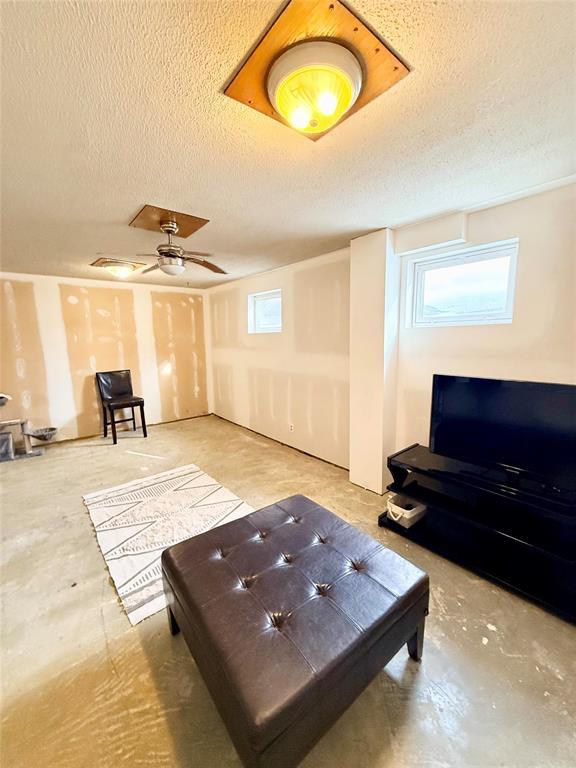 311 11th Avenue S Property Photo 27