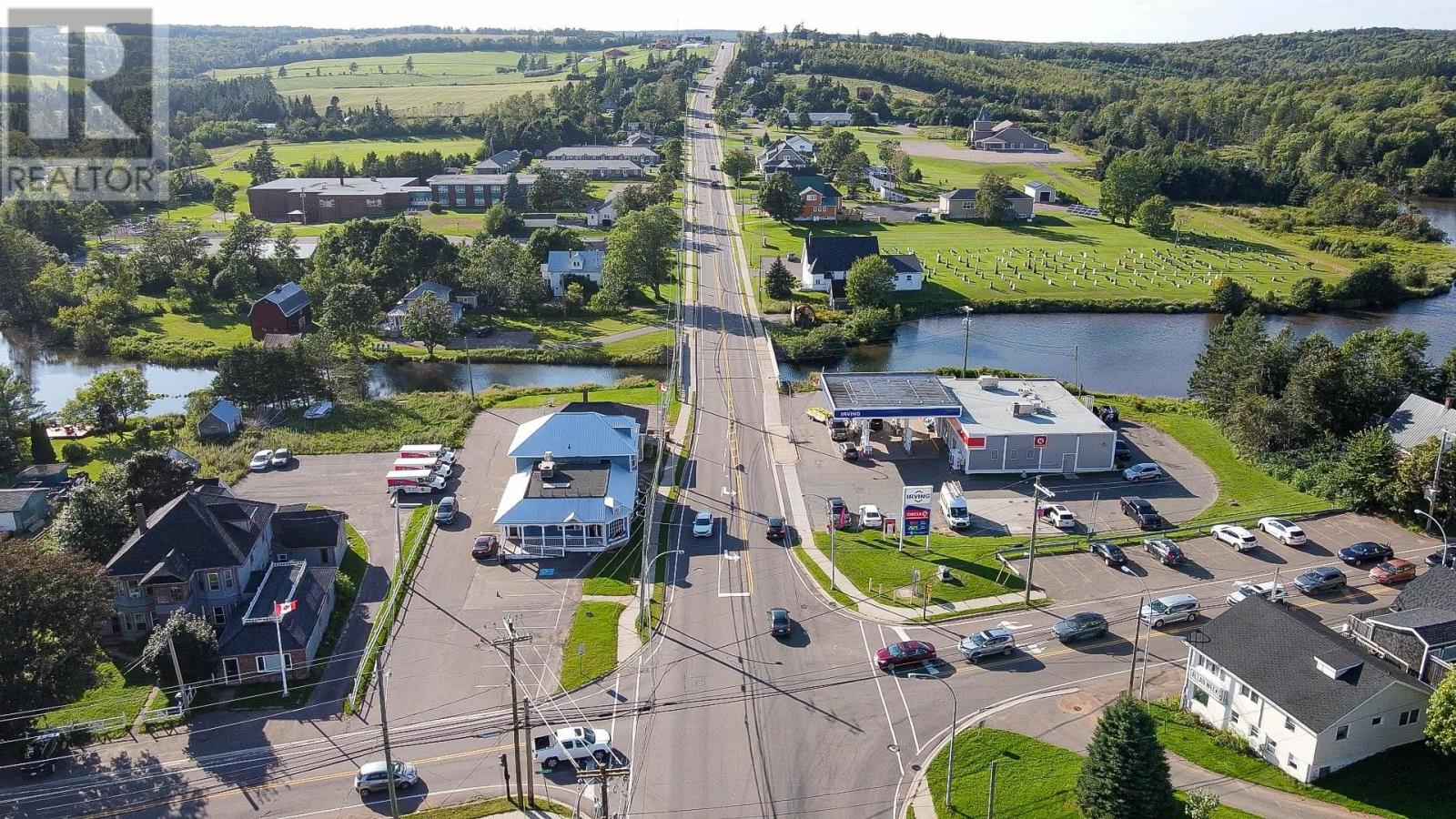 19777 Route 2 Photo de la propriété 1