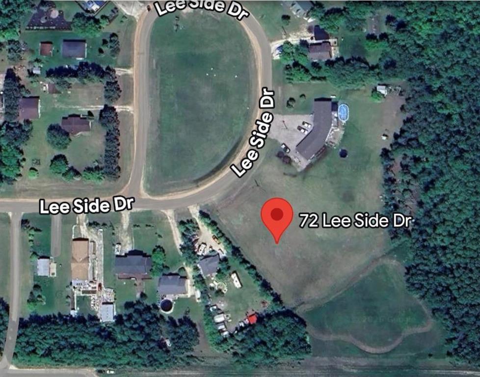 72 Lee Side Drive Property Photo 3