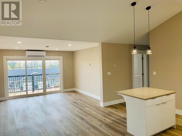 1592 Warren Grove Road Property Photo 3