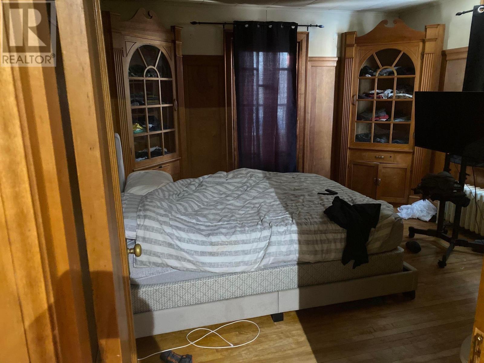 70 Spring Street Property Photo 5