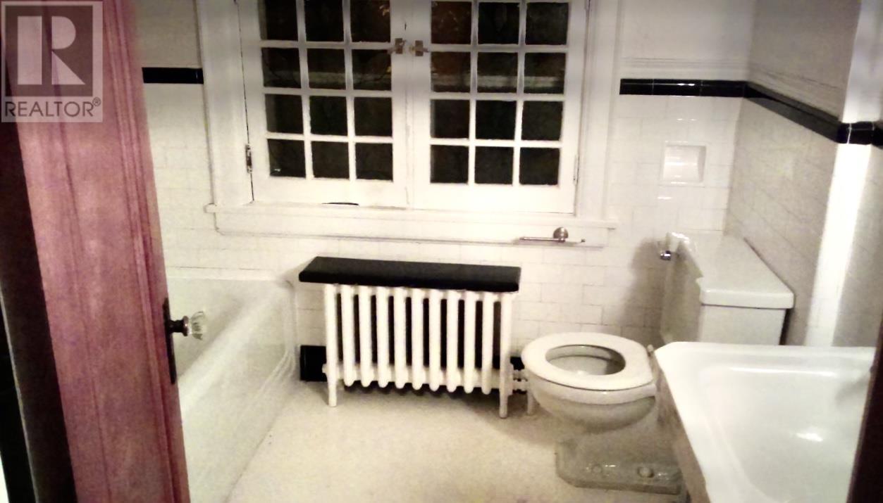 70 Spring Street Property Photo 13