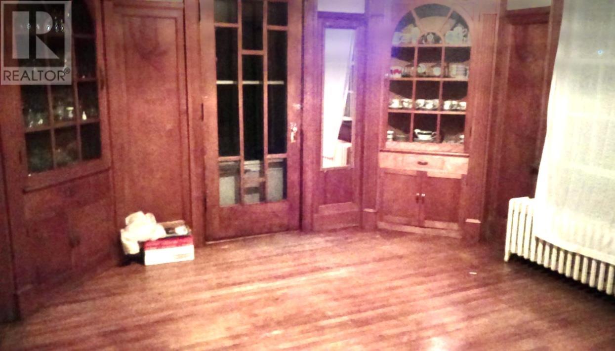 70 Spring Street Property Photo 14