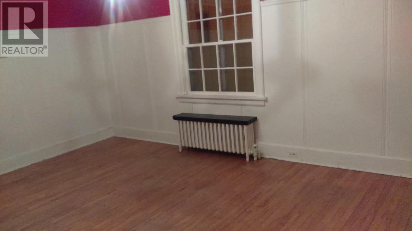 70 Spring Street Property Photo 16