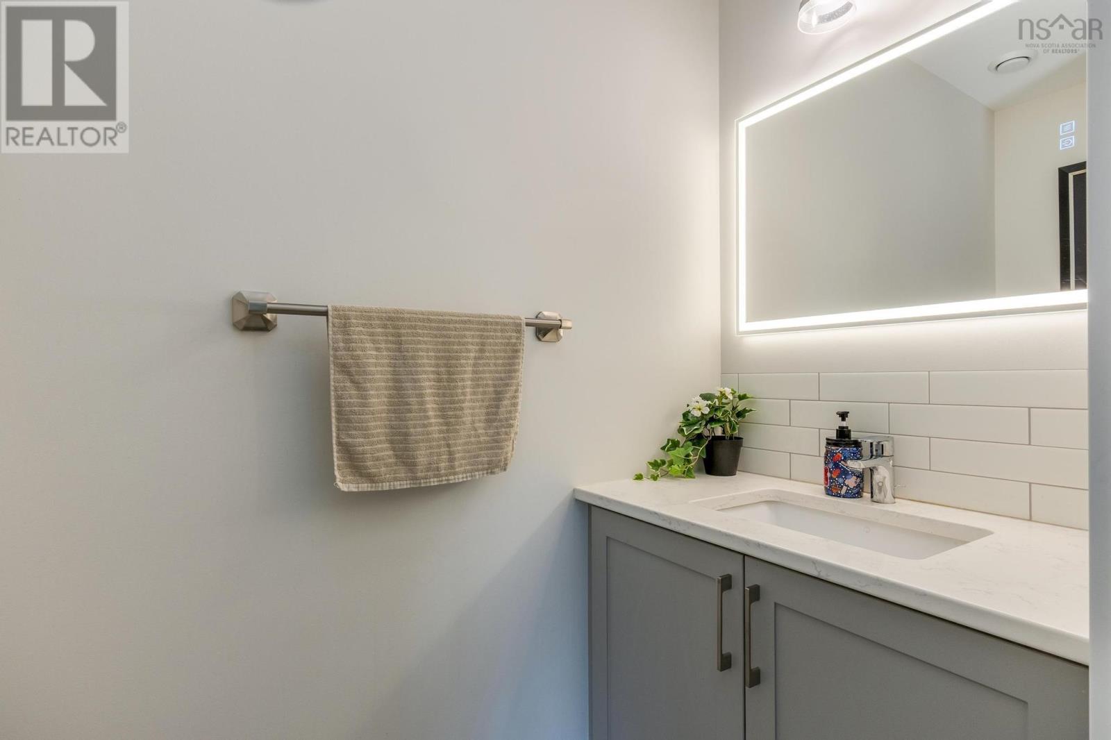 66 Innsbrook Way Property Photo 23