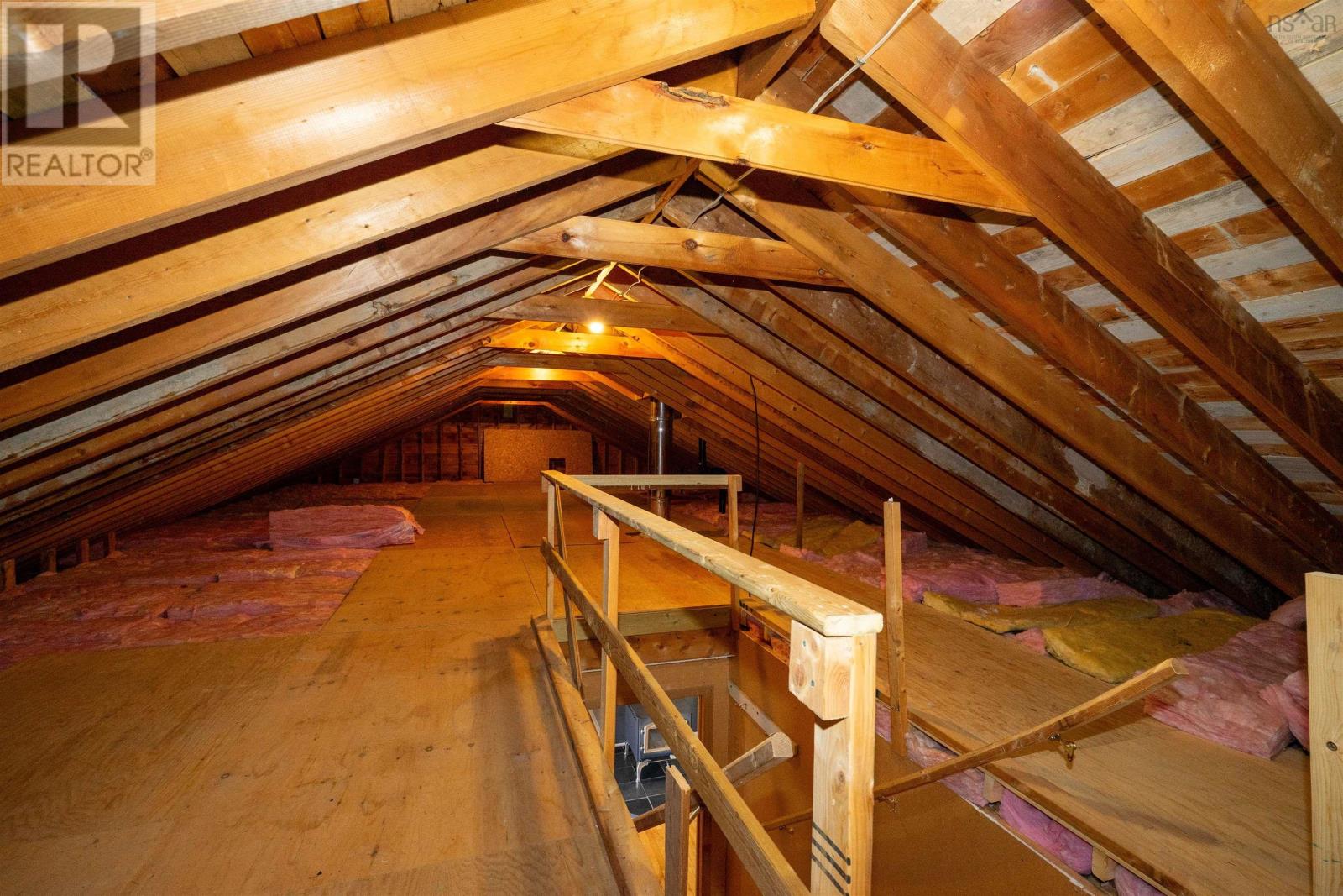 1685 Granville Road Property Photo 28