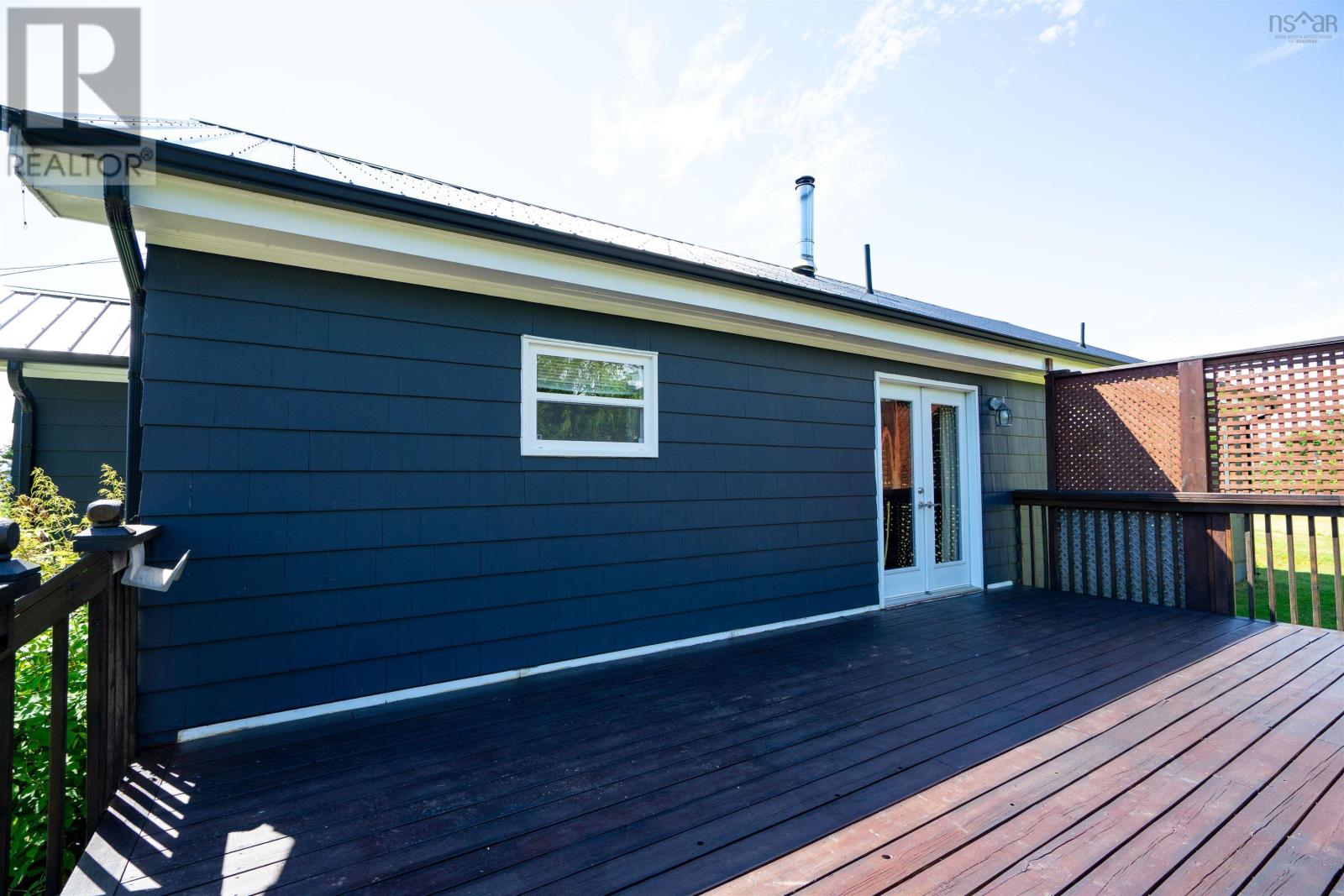 1685 Granville Road Property Photo 33