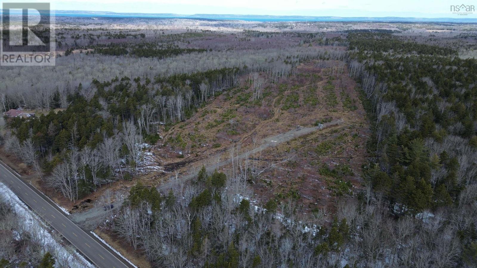 340 Highway Property Photo 4