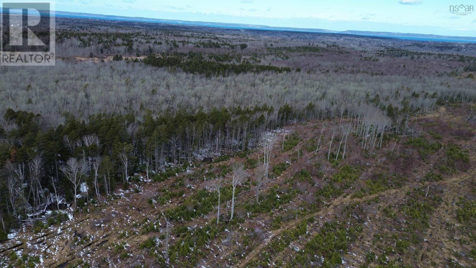 340 Highway Property Photo 21