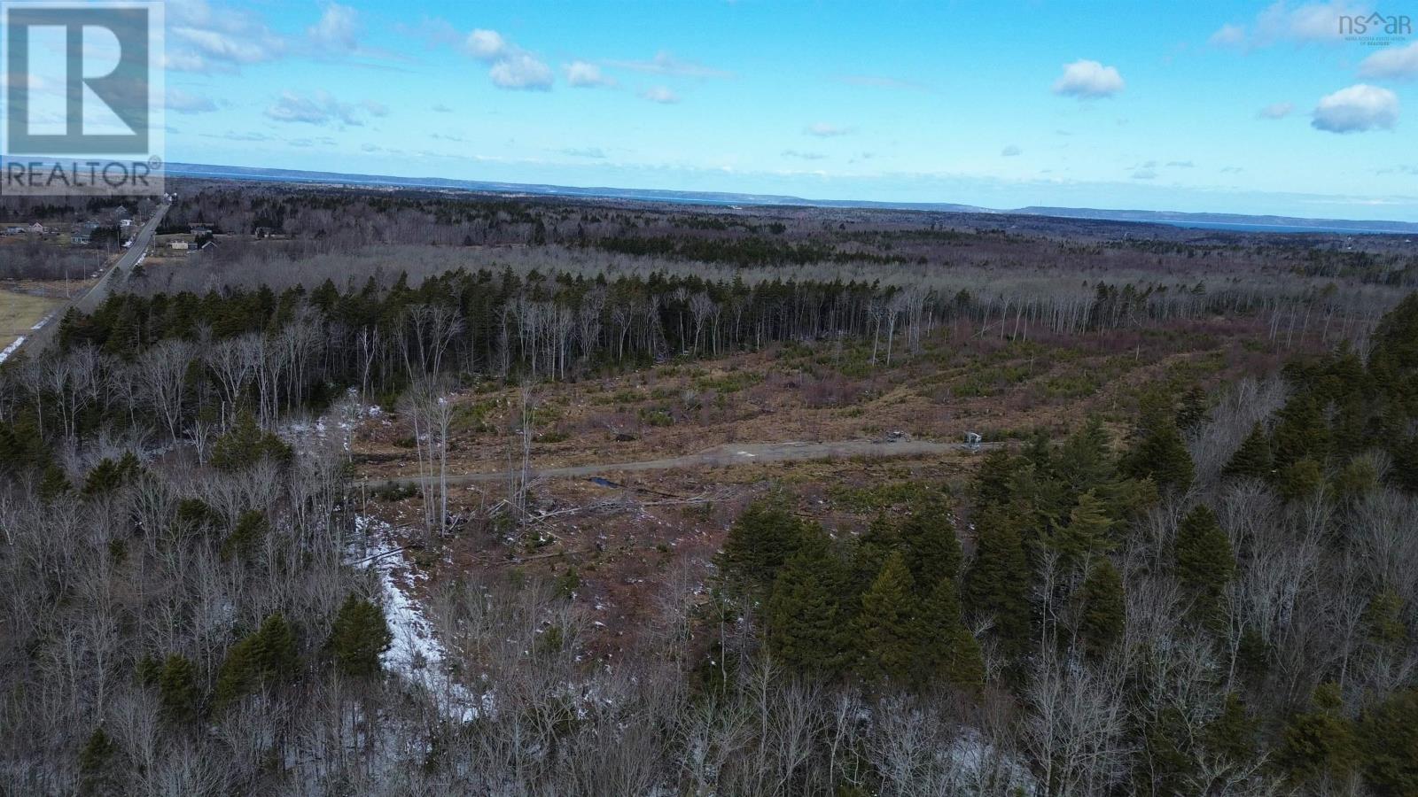 340 Highway Property Photo 26