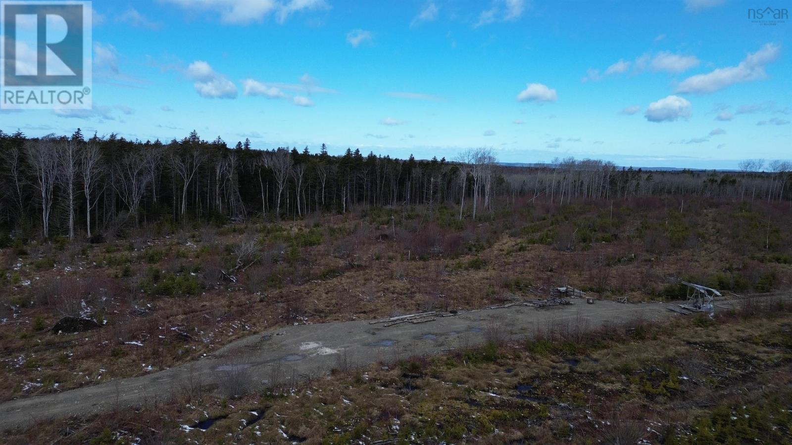 340 Highway Property Photo 28