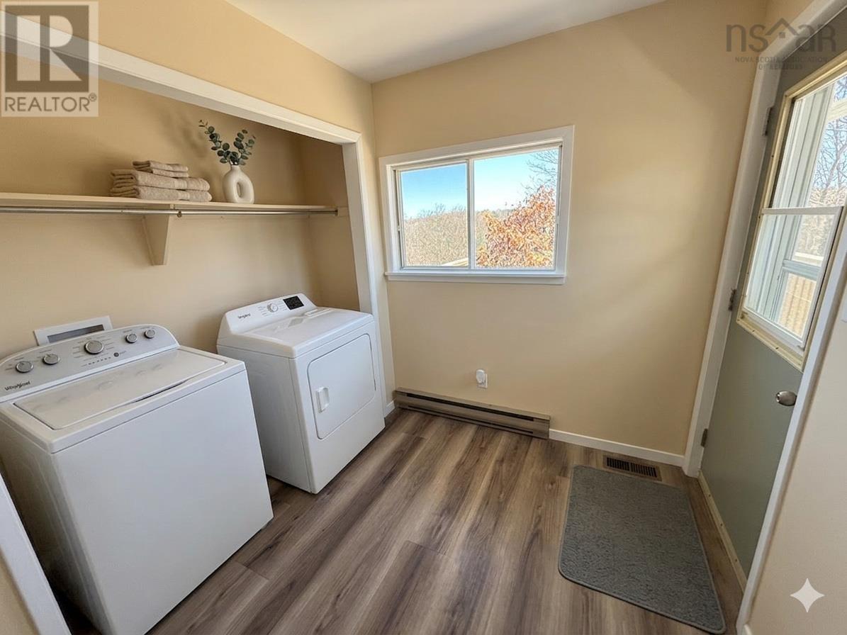 125 Cottage Street Property Photo 13