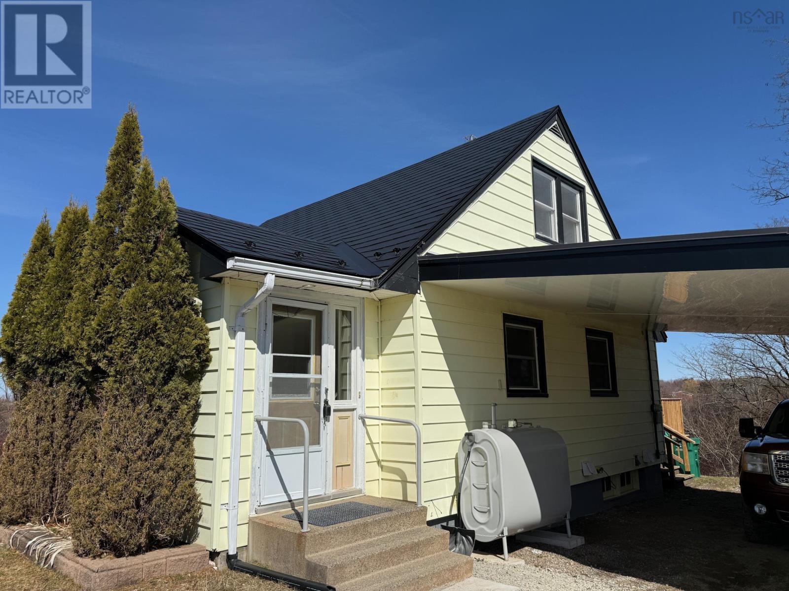 125 Cottage Street Property Photo 20