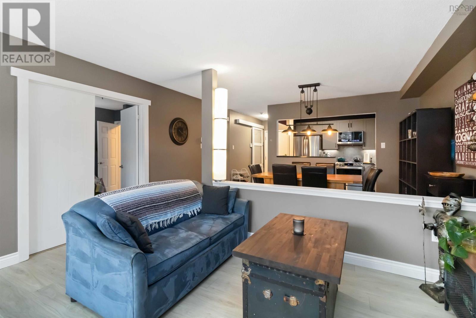 104 12 Spinnaker Drive Property Photo 8