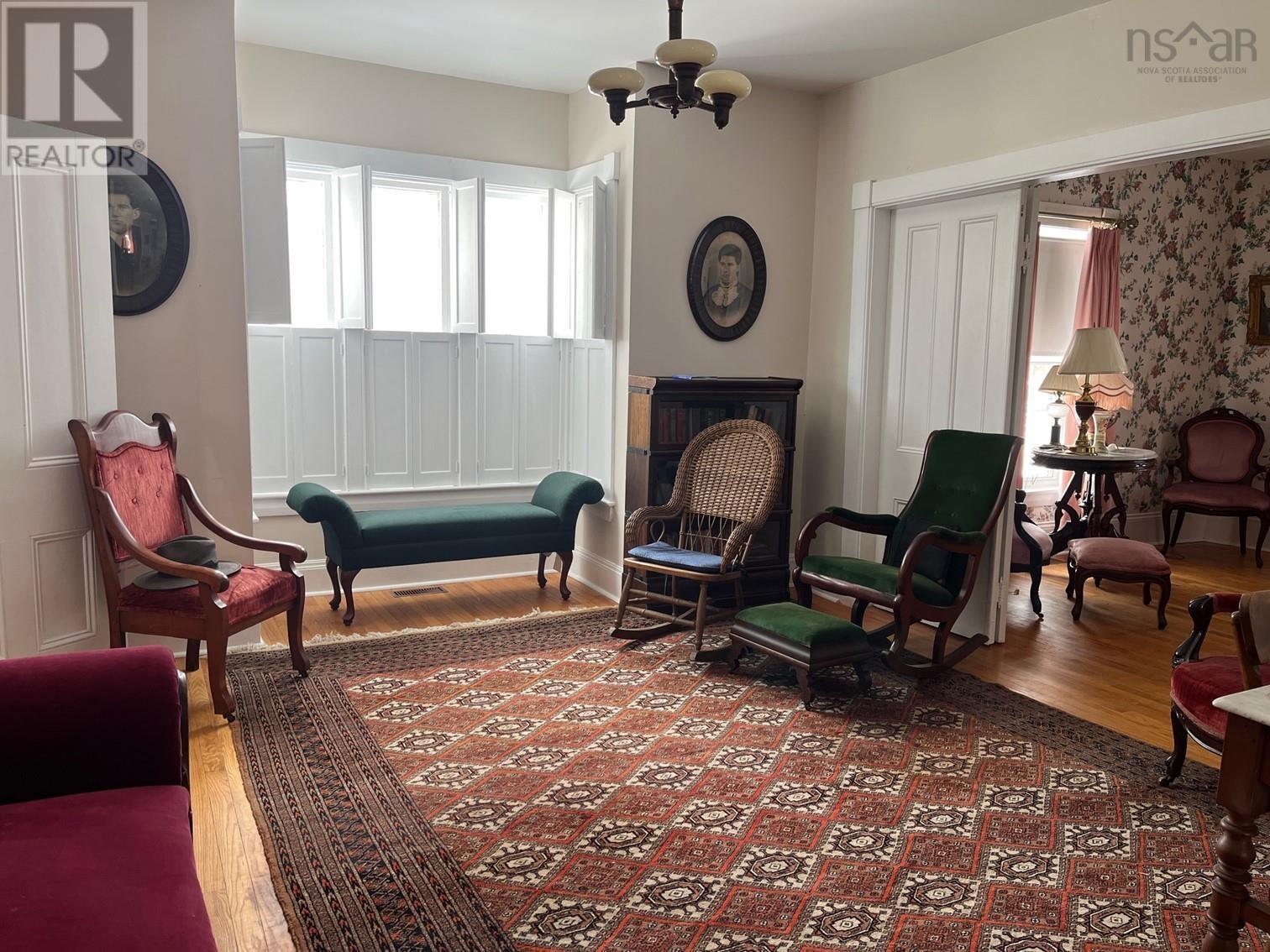 1865 Station Road Property Photo 11