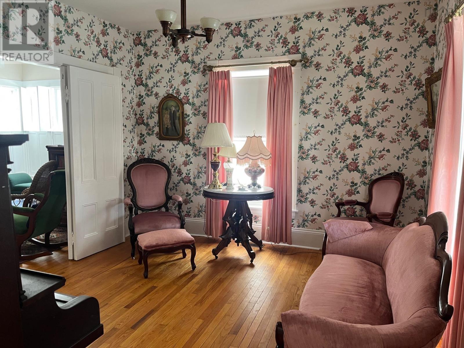 1865 Station Road Property Photo 14