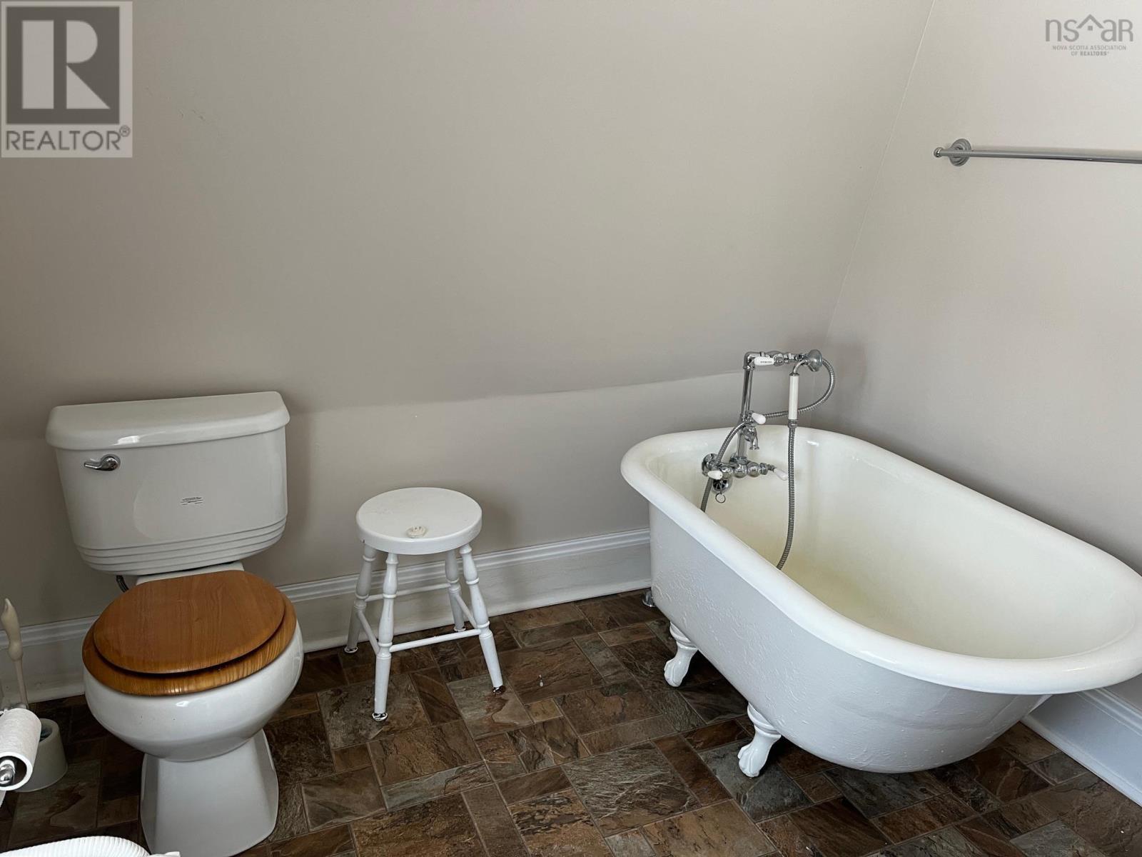 1865 Station Road Property Photo 27