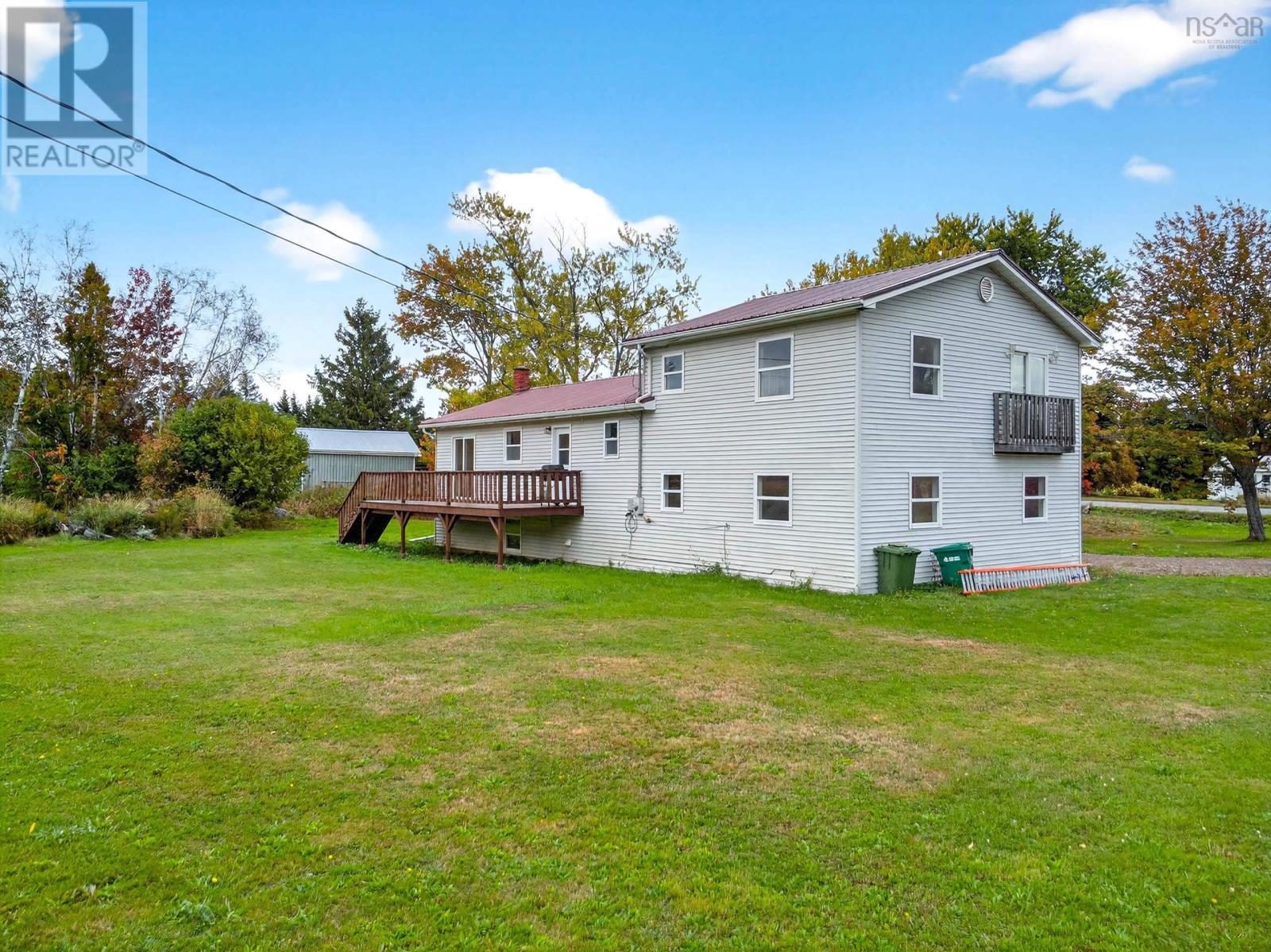 2447 Highway 376 Property Photo 14
