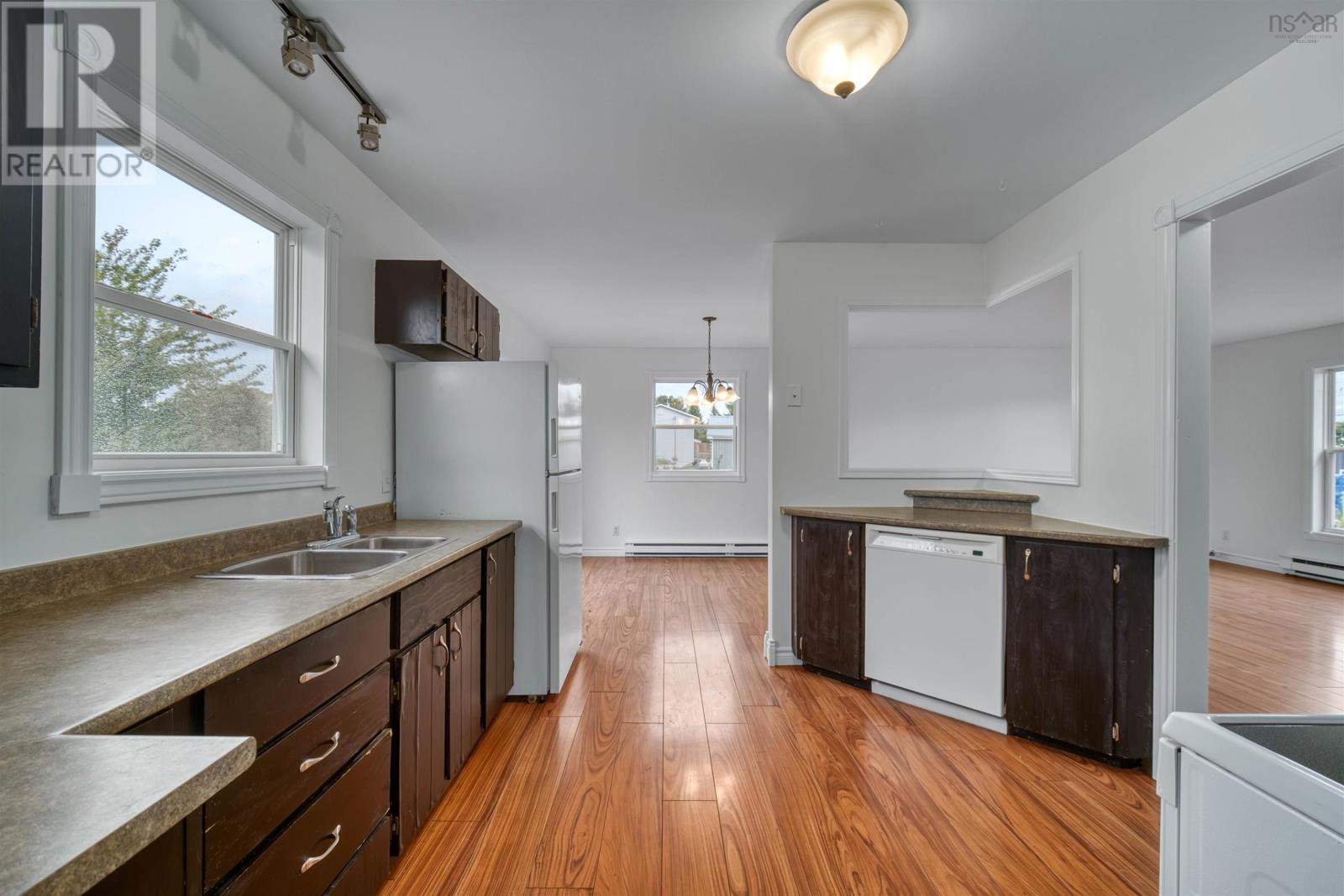 2447 Highway 376 Property Photo 18