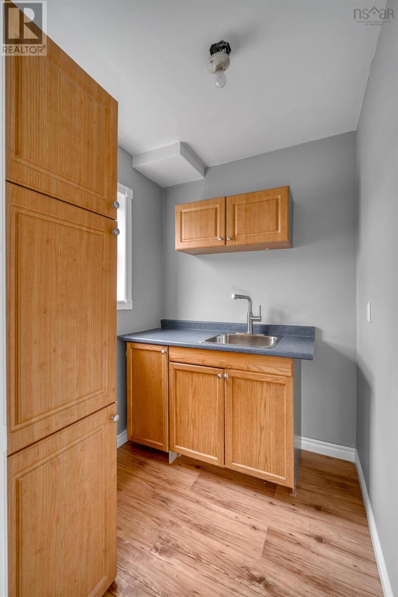 2447 Highway 376 Property Photo 38