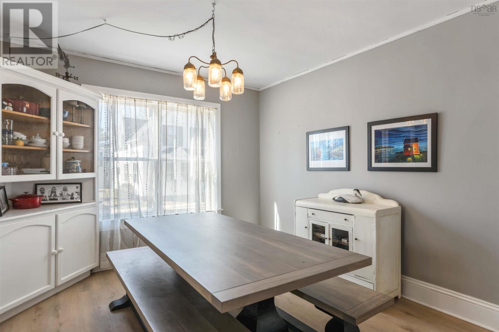 22 Washington Street Property Photo 14