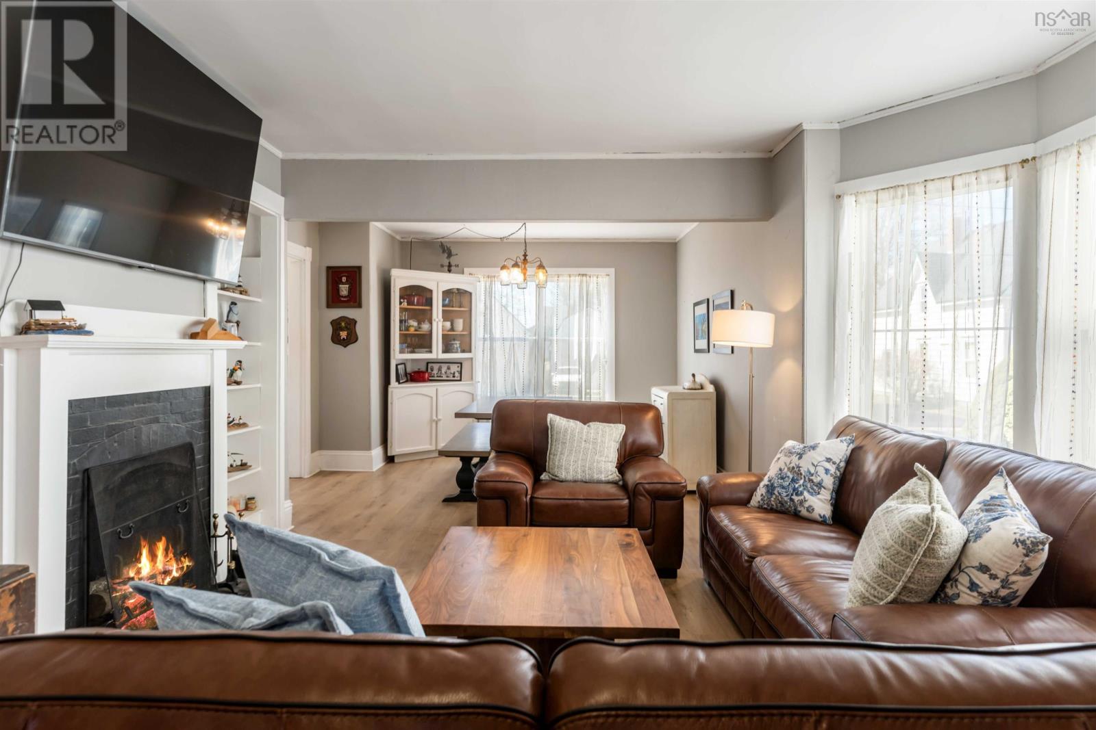 22 Washington Street Property Photo 17