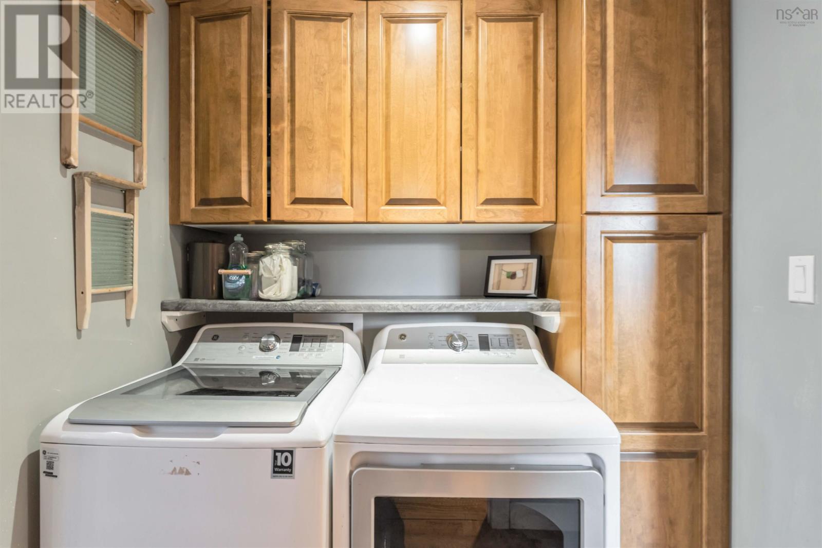 22 Washington Street Property Photo 20