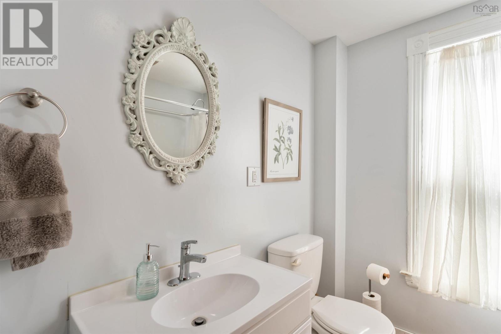 22 Washington Street Property Photo 29