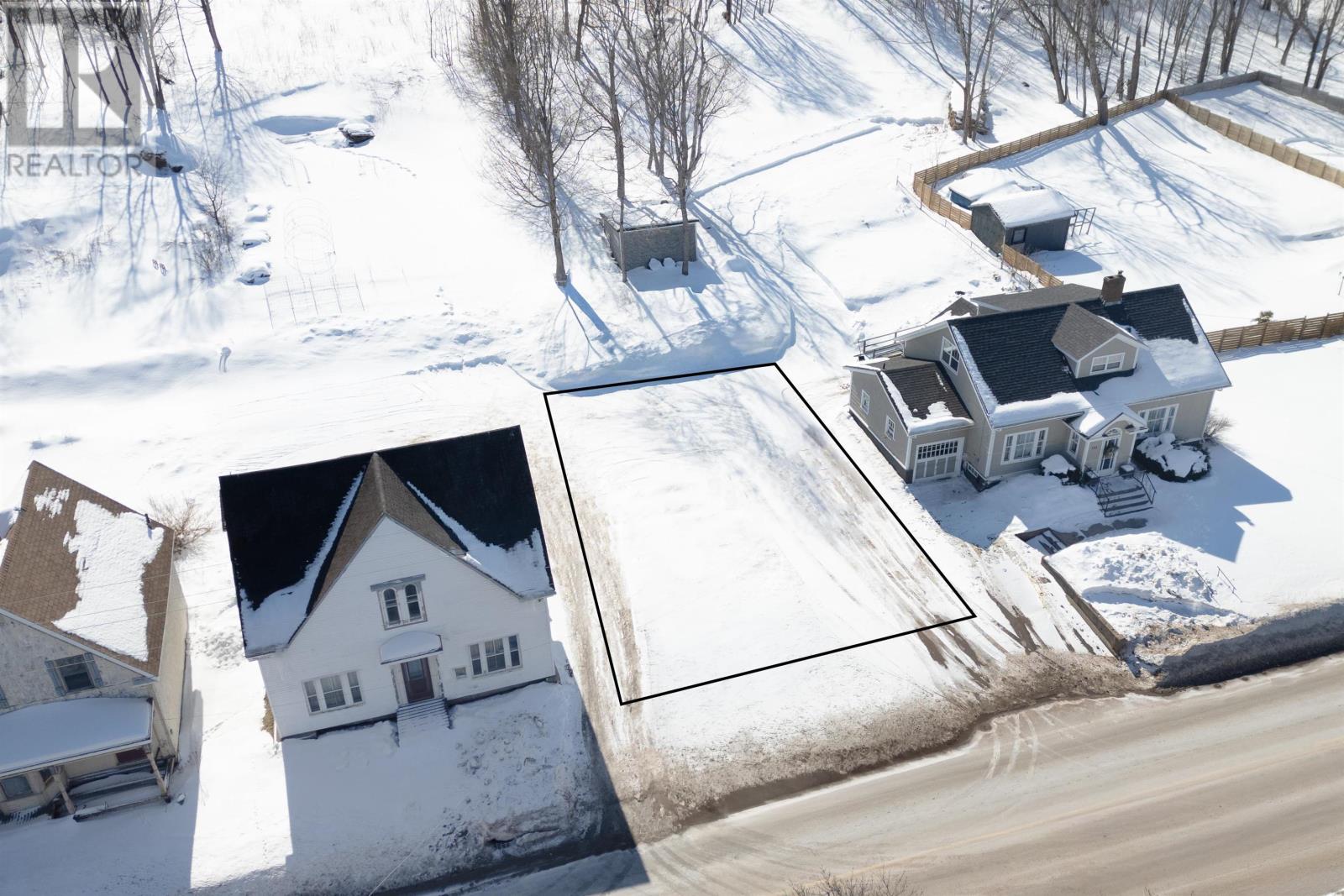 Main Street Property Photo 1