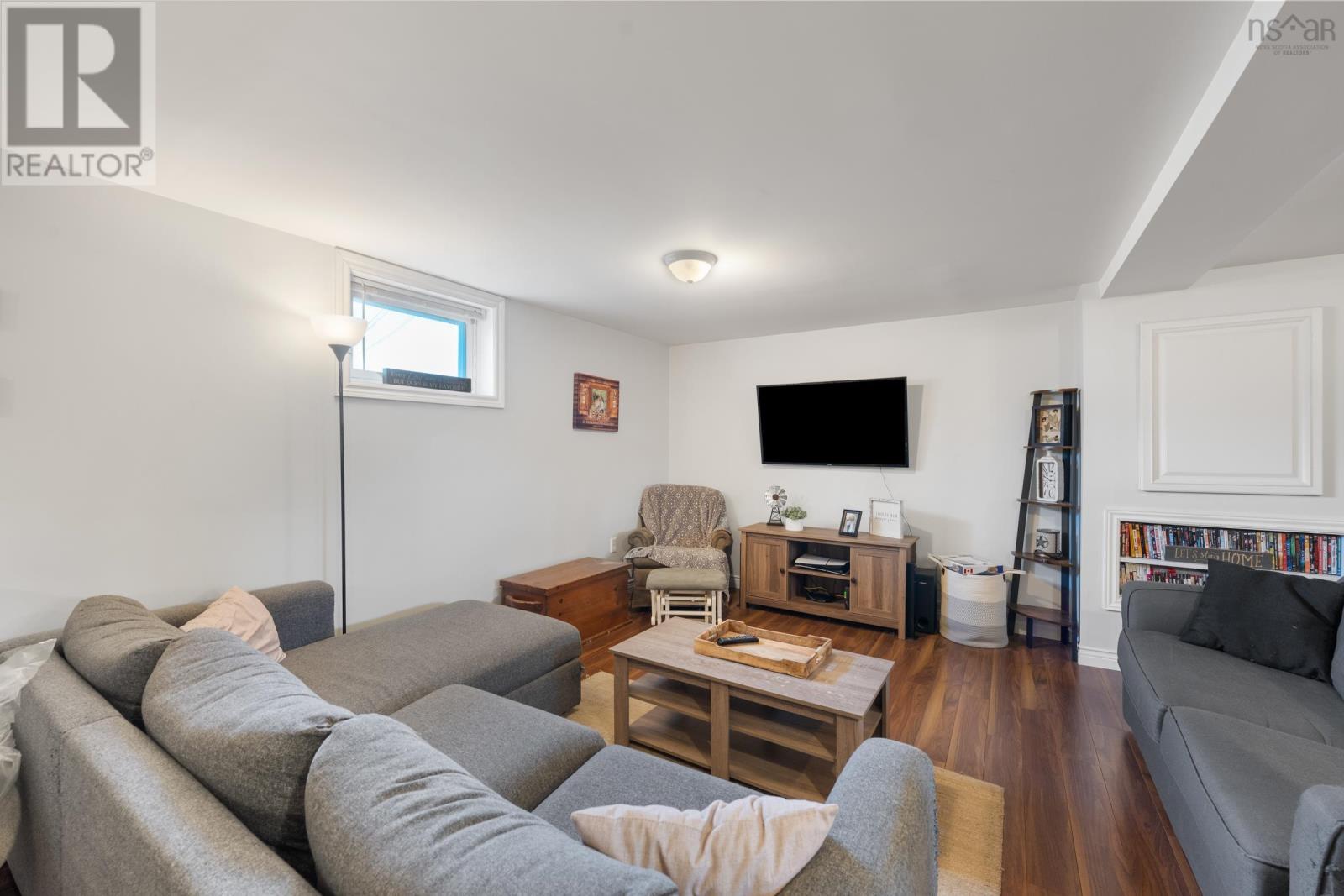 56 Second Avenue Property Photo 18