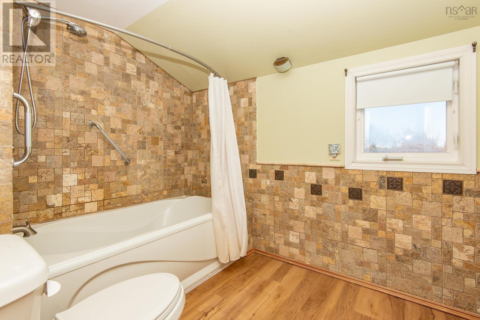 91 Townshipline Road Property Photo 18