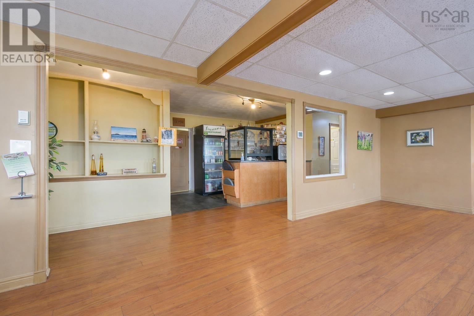 785 105 Highway Property Photo 15