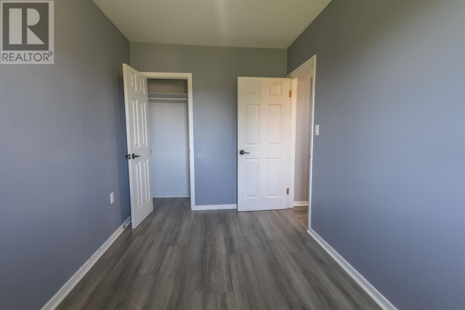 20422 Trans Canada Highway Property Photo 11