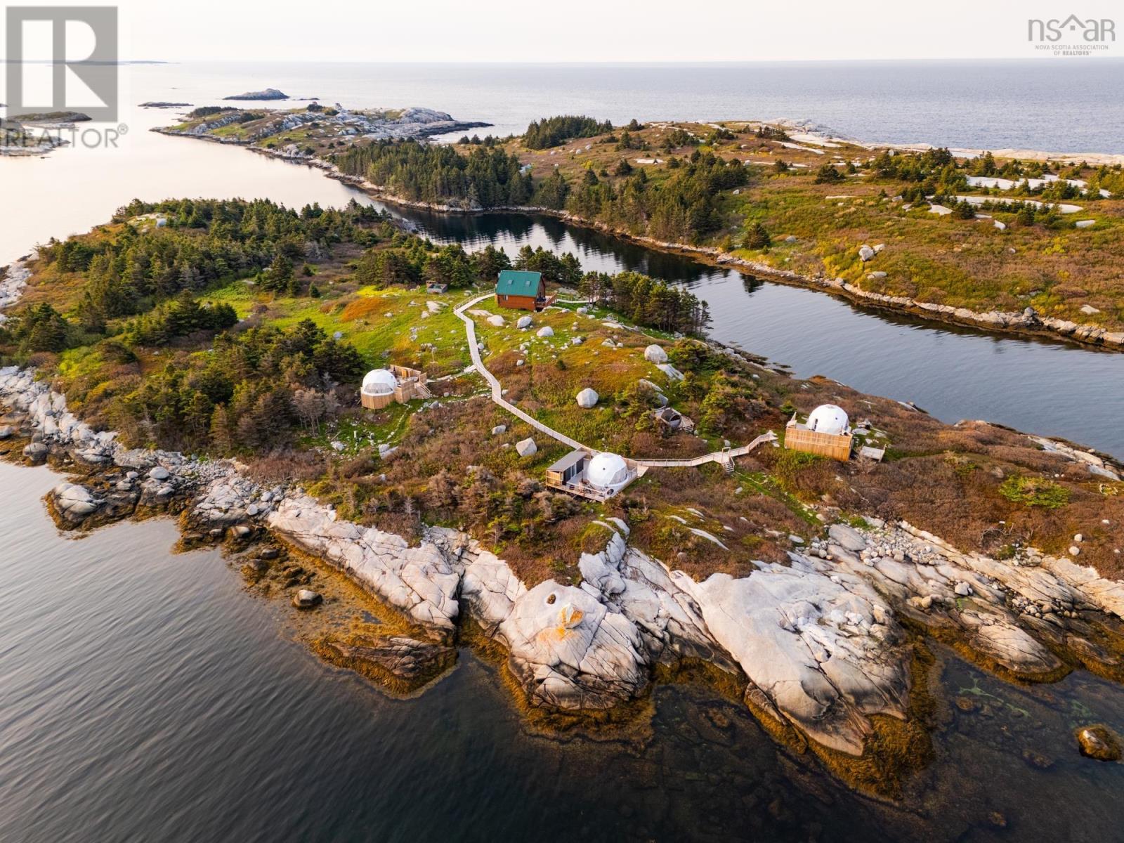 8 Simmons Island