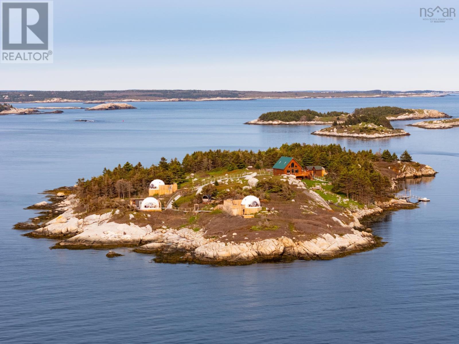 8 Simmons Island Property Photo 2